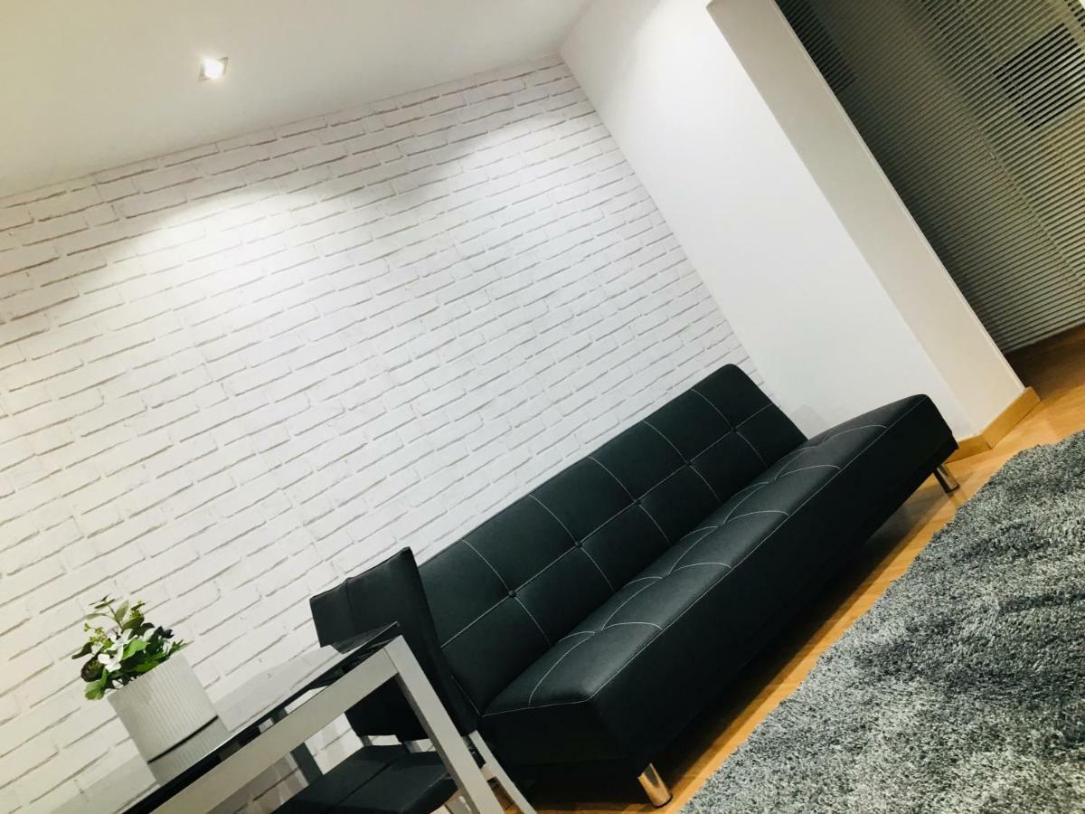 Apartamento Good Vibes Appartement Zaragoza Buitenkant foto