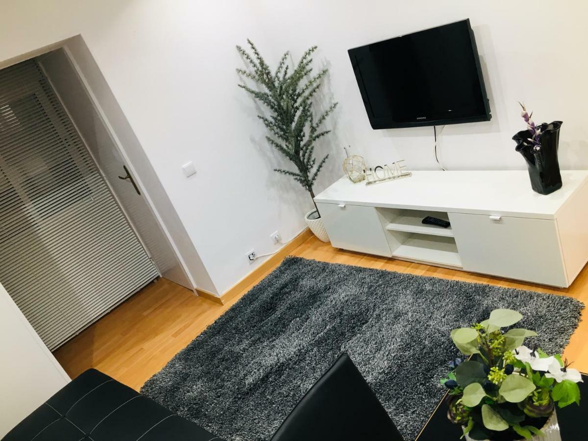 Apartamento Good Vibes Appartement Zaragoza Buitenkant foto